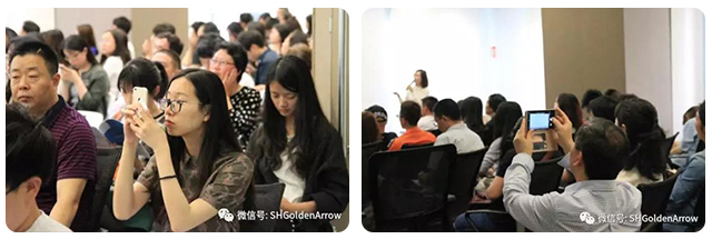 行前会上认真听讲的学生和家长.jpg 行前会上认真听讲的学生和家长.jpg