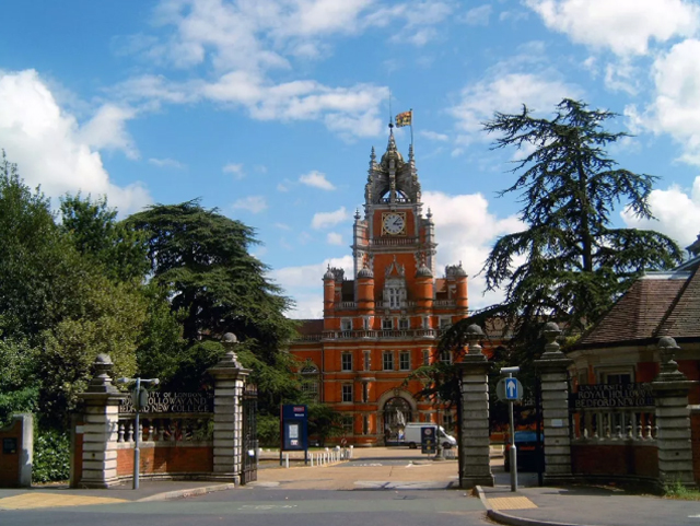英国伦敦大学皇家霍洛威学院.jpg 英国伦敦大学皇家霍洛威学院.jpg
